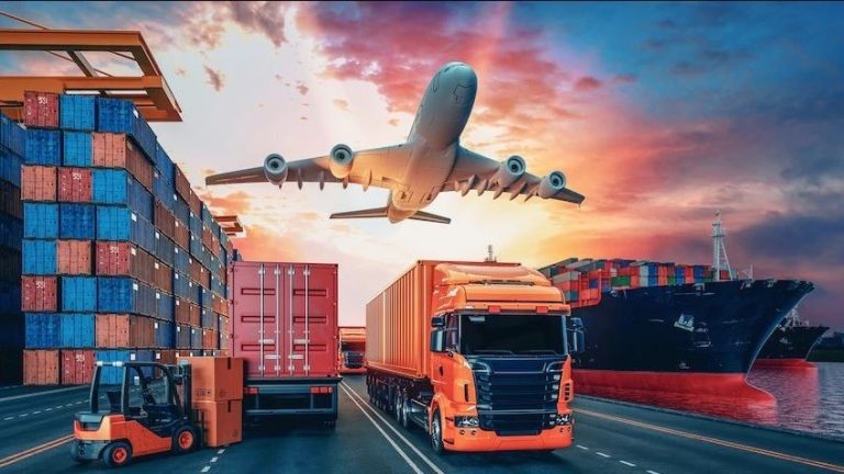 Read more about the article How Global Trends Are Shaping the Future of Freight